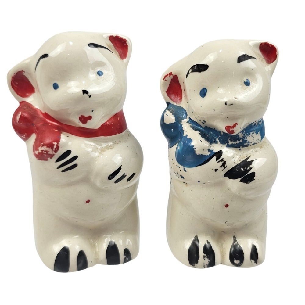 Vintage Ceramic Bear Salt and Pepper Shakers Red Blue Bows Mid Century Kitsch‎
